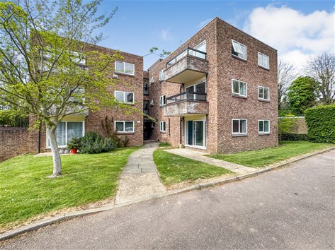 Milton Road, Harpenden, AL5 5PA